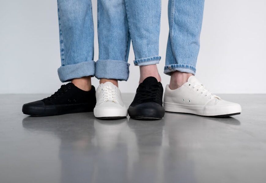 découvrez l'univers de la fast fashion : ses origines, ses impacts sur l'environnement et la société, ainsi que des alternatives durables pour une mode plus responsable.