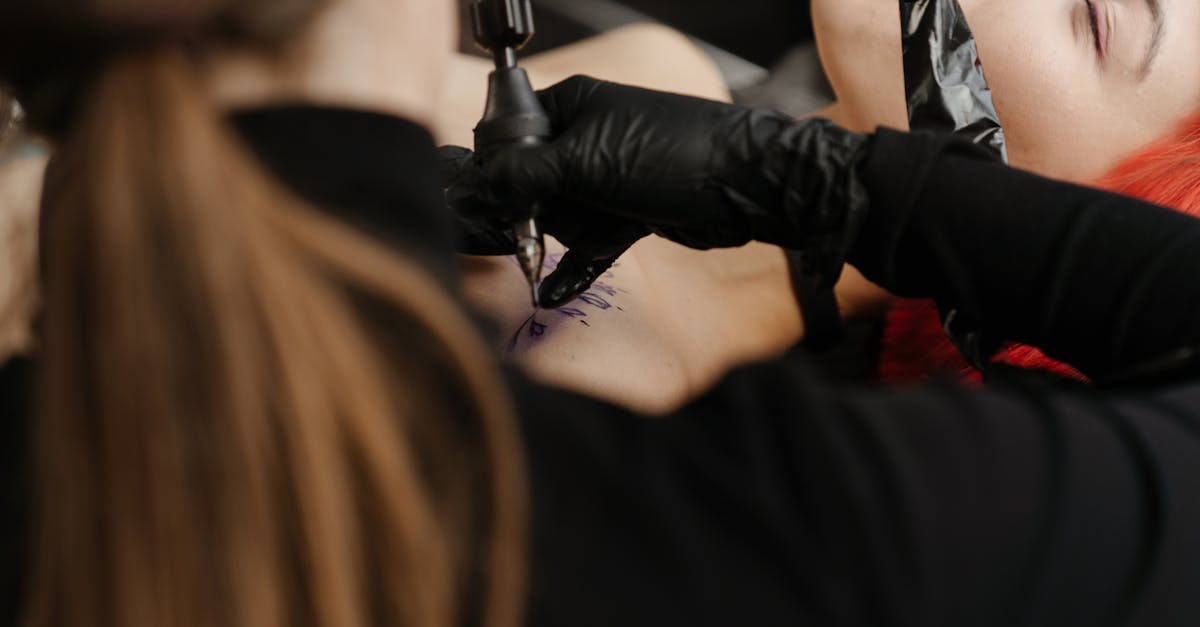 découvrez les dernières tendances de la fast fashion : styles incontournables, nouveautés des grandes enseignes et conseils pour rester à la pointe de la mode à petit prix.