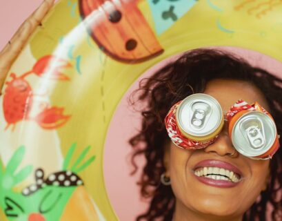 découvrez la mode upcyclée : une tendance innovante et écologique qui transforme des vêtements ou matériaux existants en créations uniques et durables. adoptez un style responsable tout en valorisant l’originalité et la créativité !